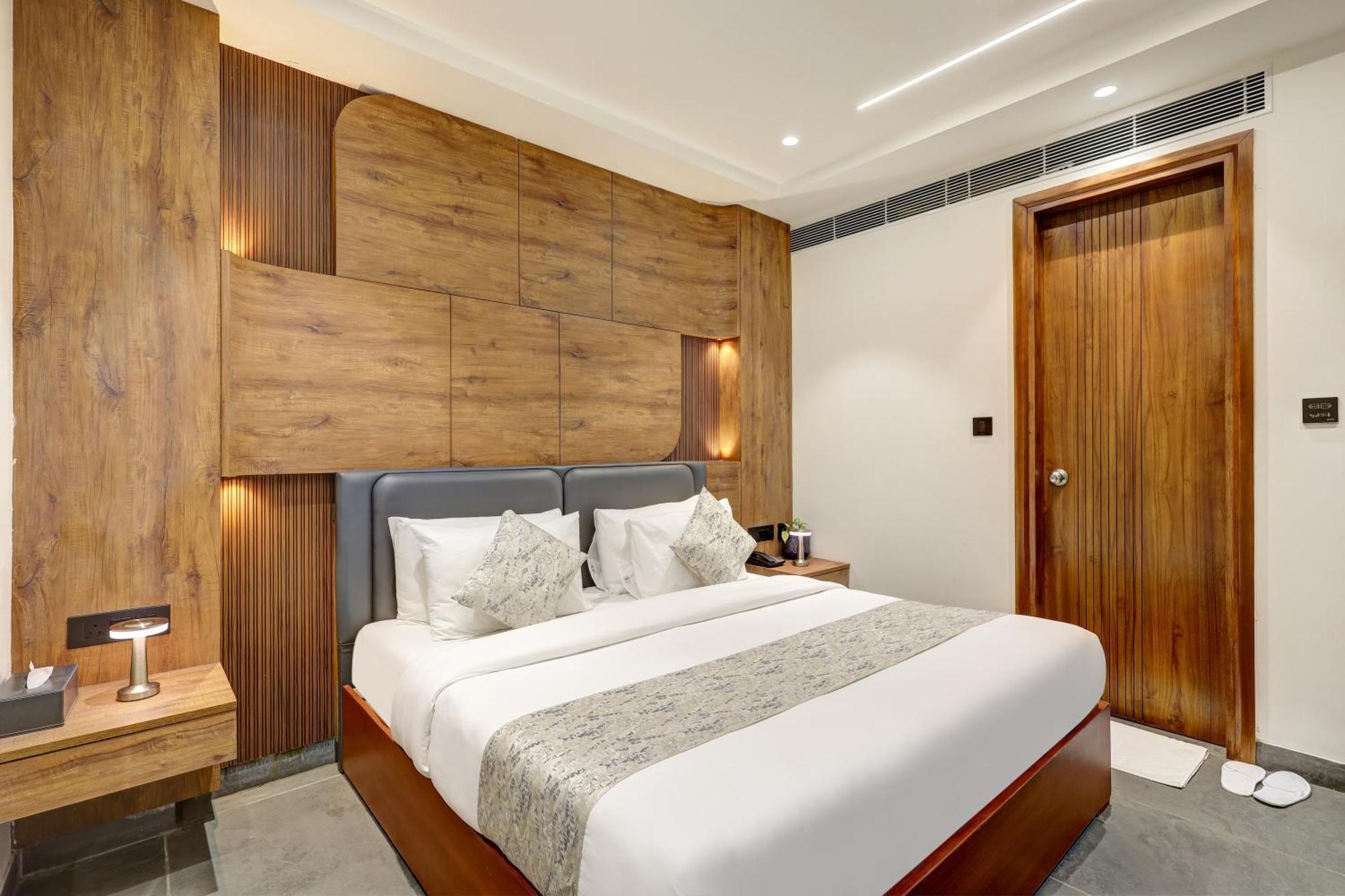 The Tyche New Delhi - Traveller'S Choice Award Winner 2025 Νέο Δελχί Εξωτερικό φωτογραφία
