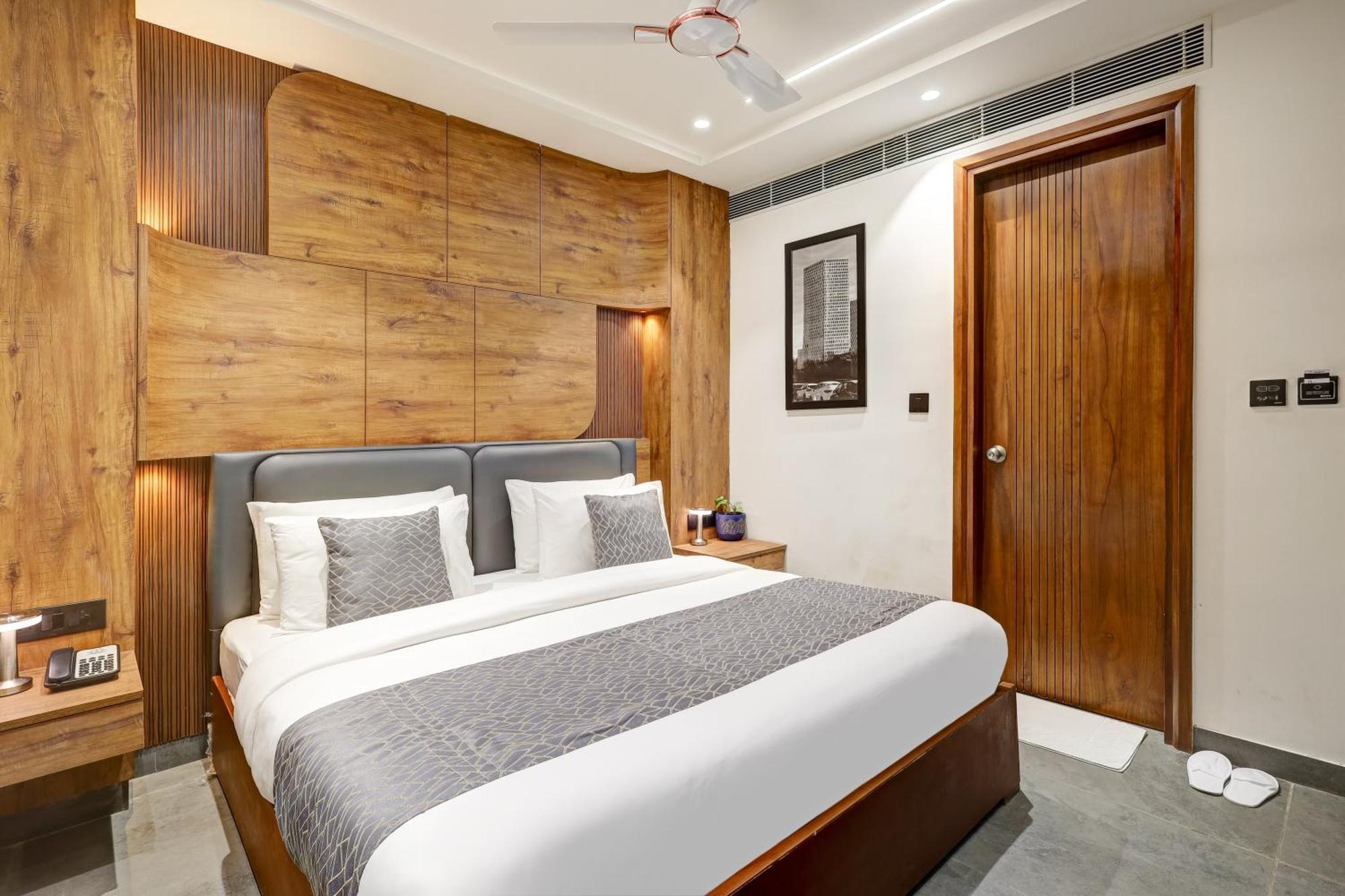 The Tyche New Delhi - Traveller'S Choice Award Winner 2025 Νέο Δελχί Εξωτερικό φωτογραφία